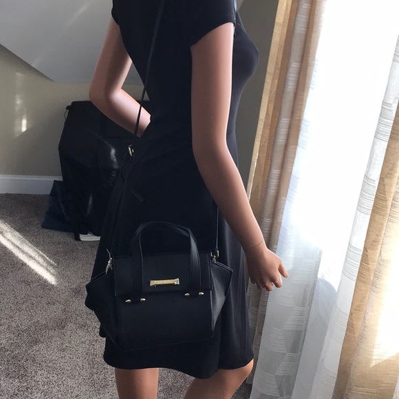 Steve Madden Crossbody Bag - Picture 5 of 6